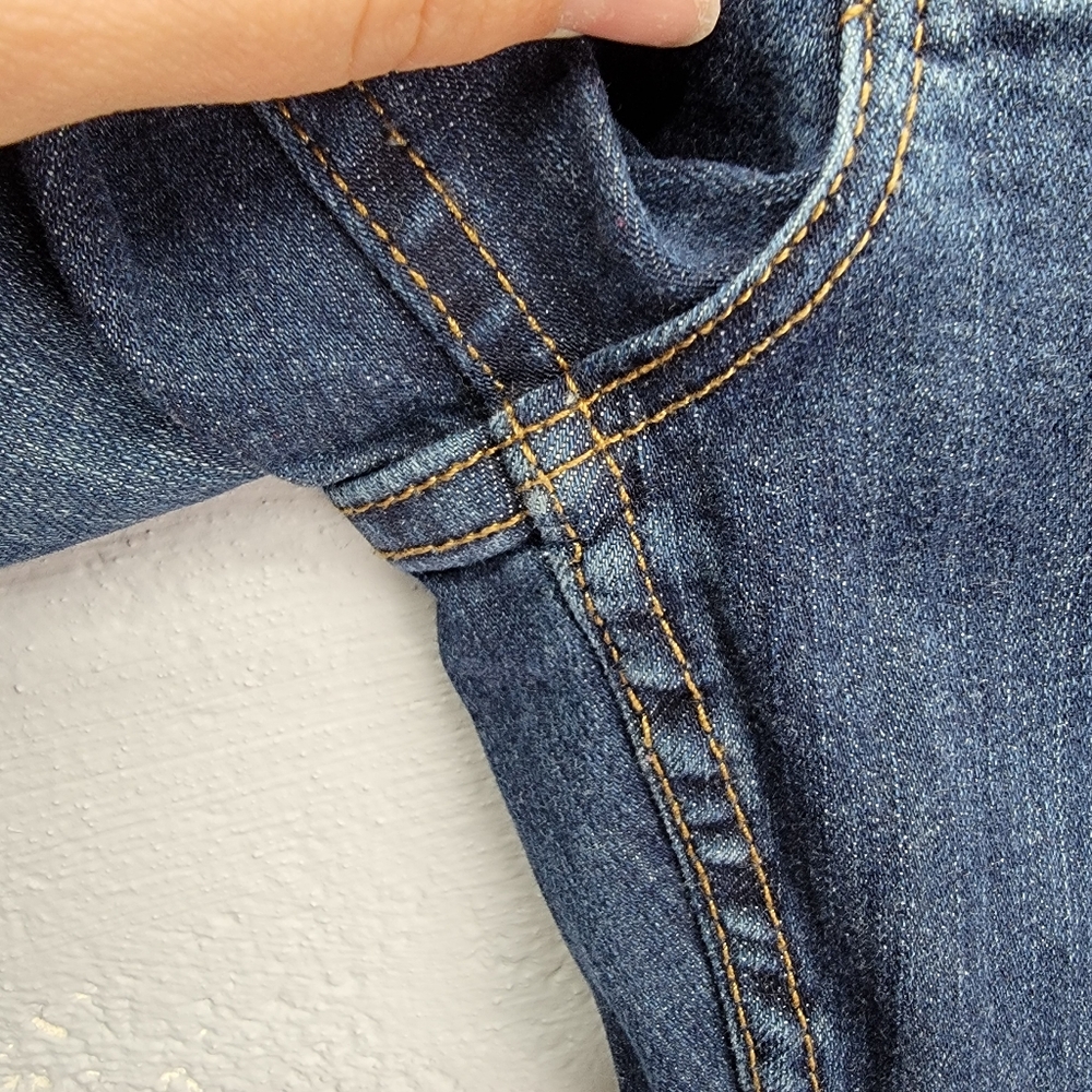 Wrangler Boys 14 Husky Dark Wash Jeans - Picture 3 of 10